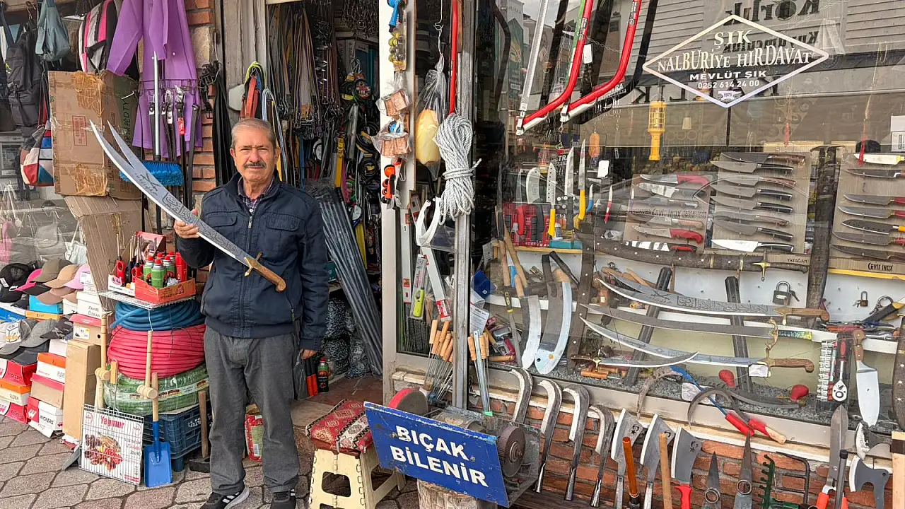Fethiye'de 45 yıllık bıçak ustası çırak bulamamaktan dertli