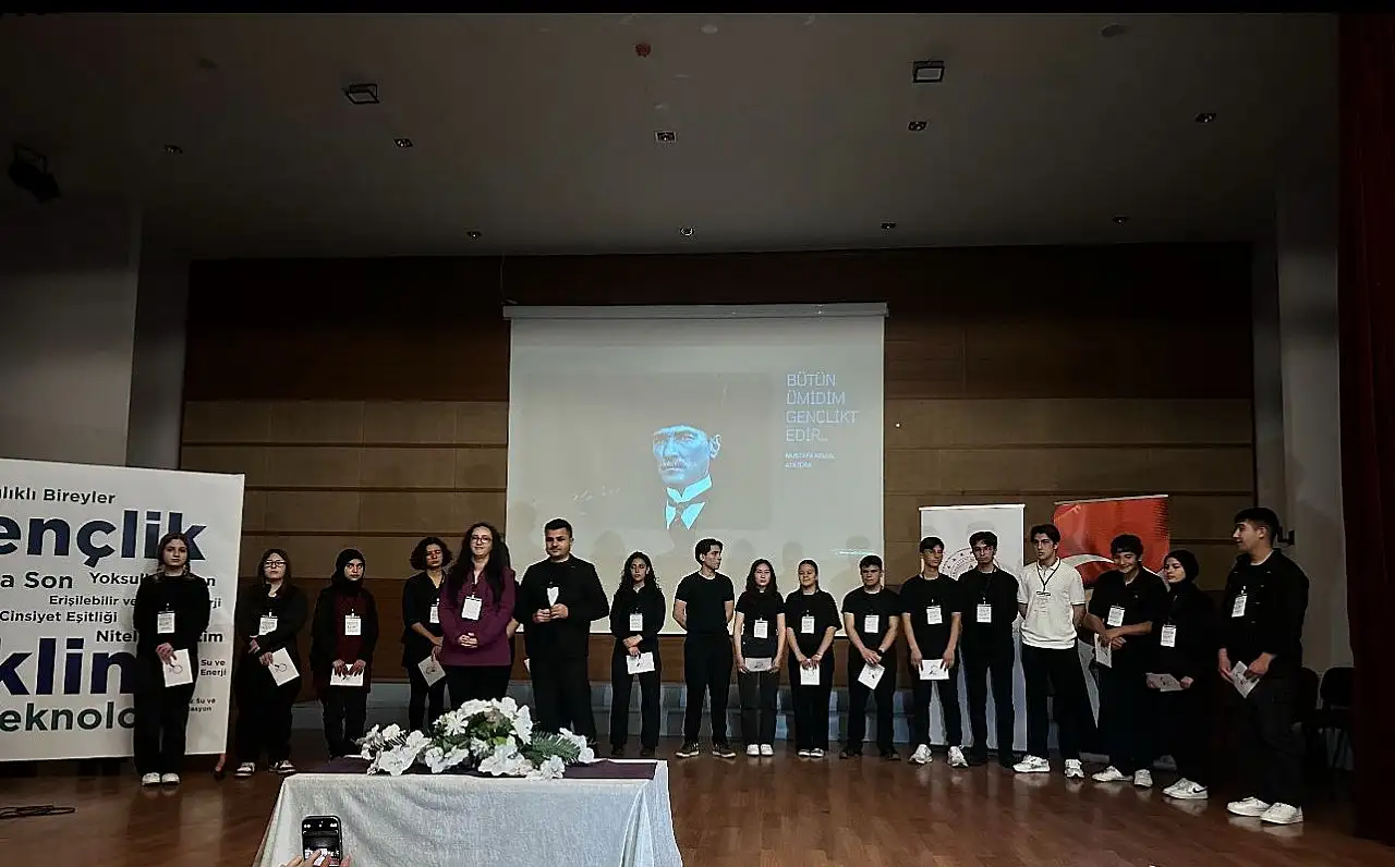 Fethiye'de 'İklim ve Teknoloji Gençlik Zirvesi' yapıldı