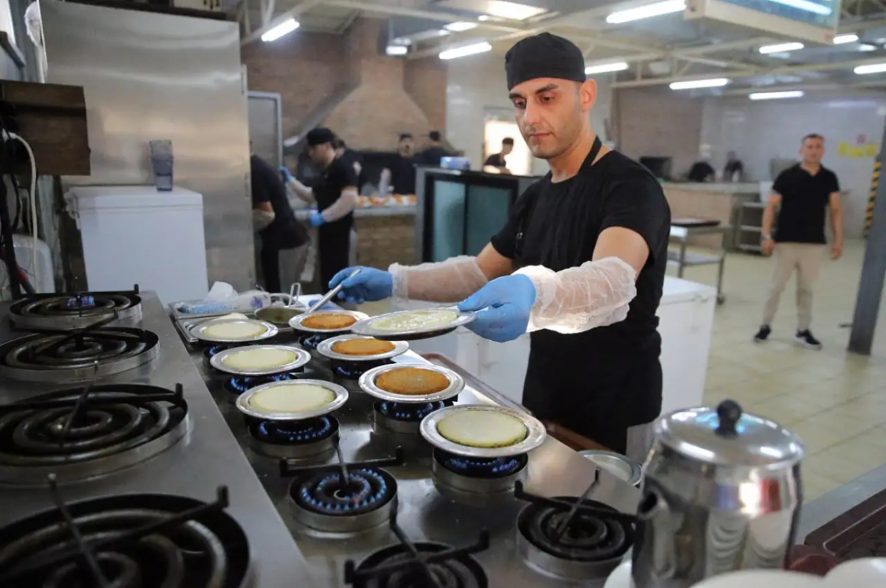 Dalaman'daki cezaevinde meslek öğrenen hükümlüler iş kollarında istihdam ediliyor