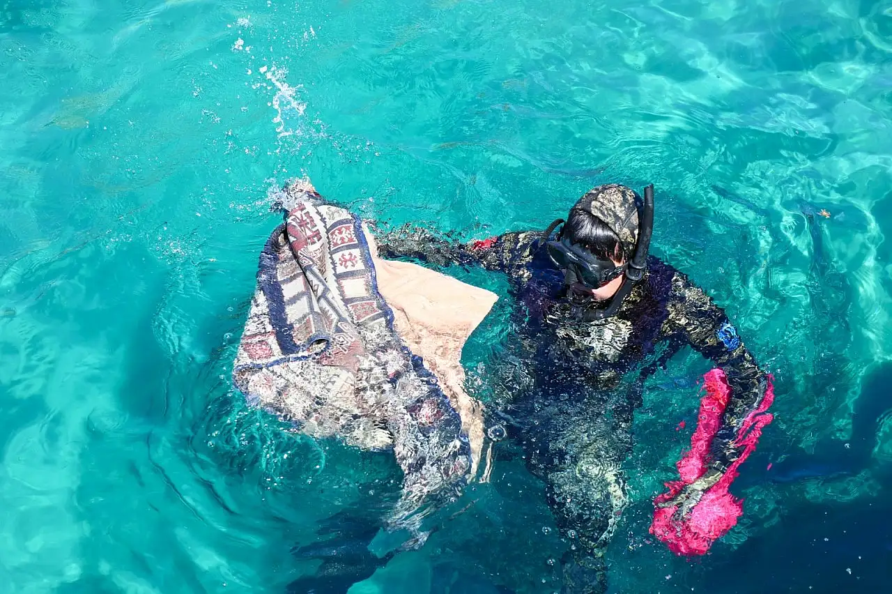 Bodrum'da deniz dibi temizliği yapıldı