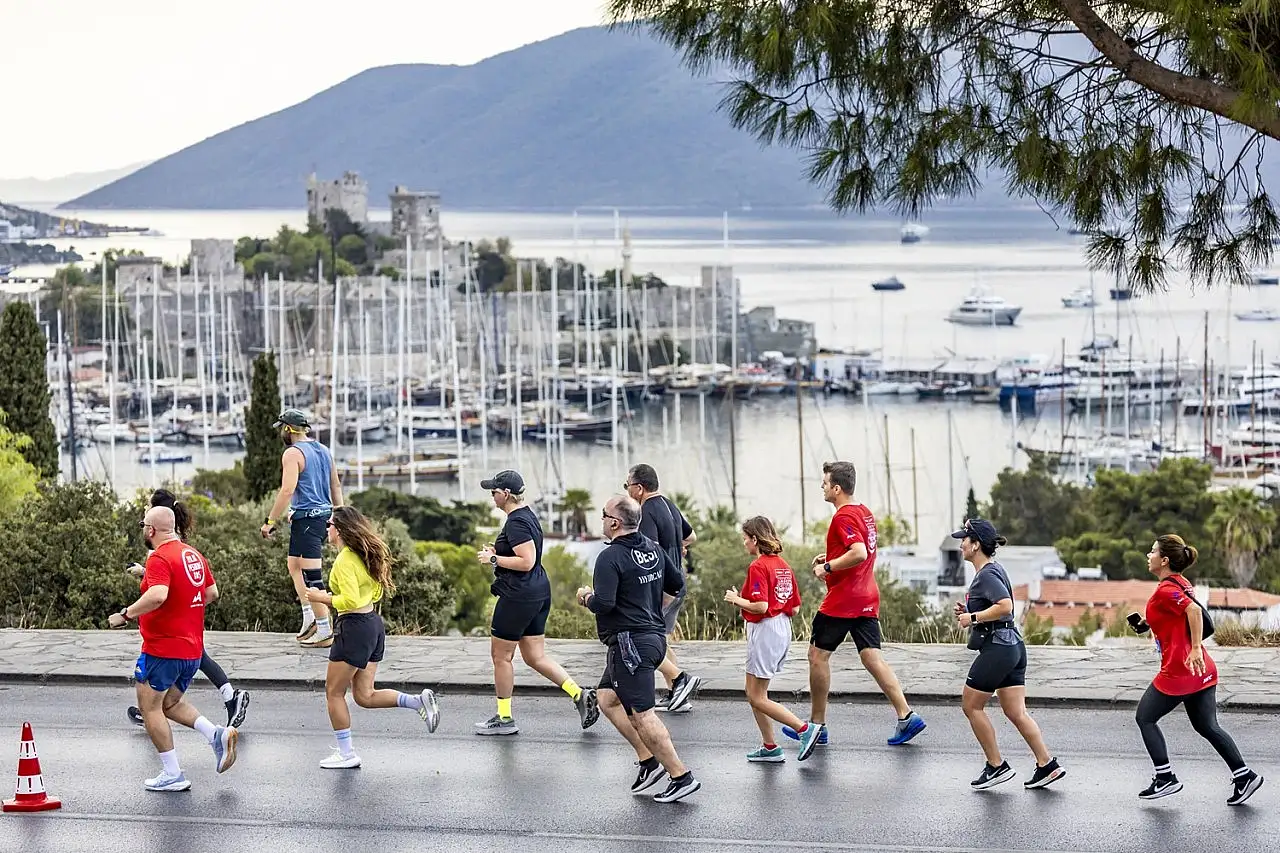 Intersport Asics Bodrum Yarı Maratonu koşuldu