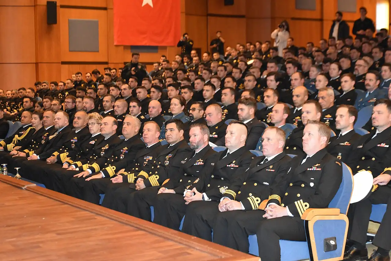 NATO Daimi Deniz Görev Grubu-2'nin komutası Türkiye'ye geçti