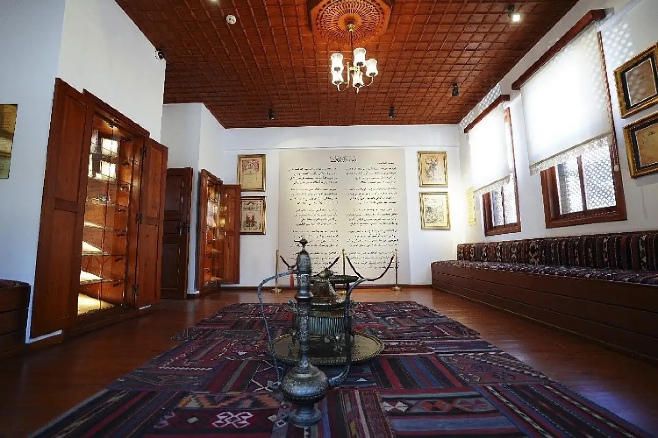 'Bir hilal uğruna' adanmış ömür: Mehmet Akif Ersoy