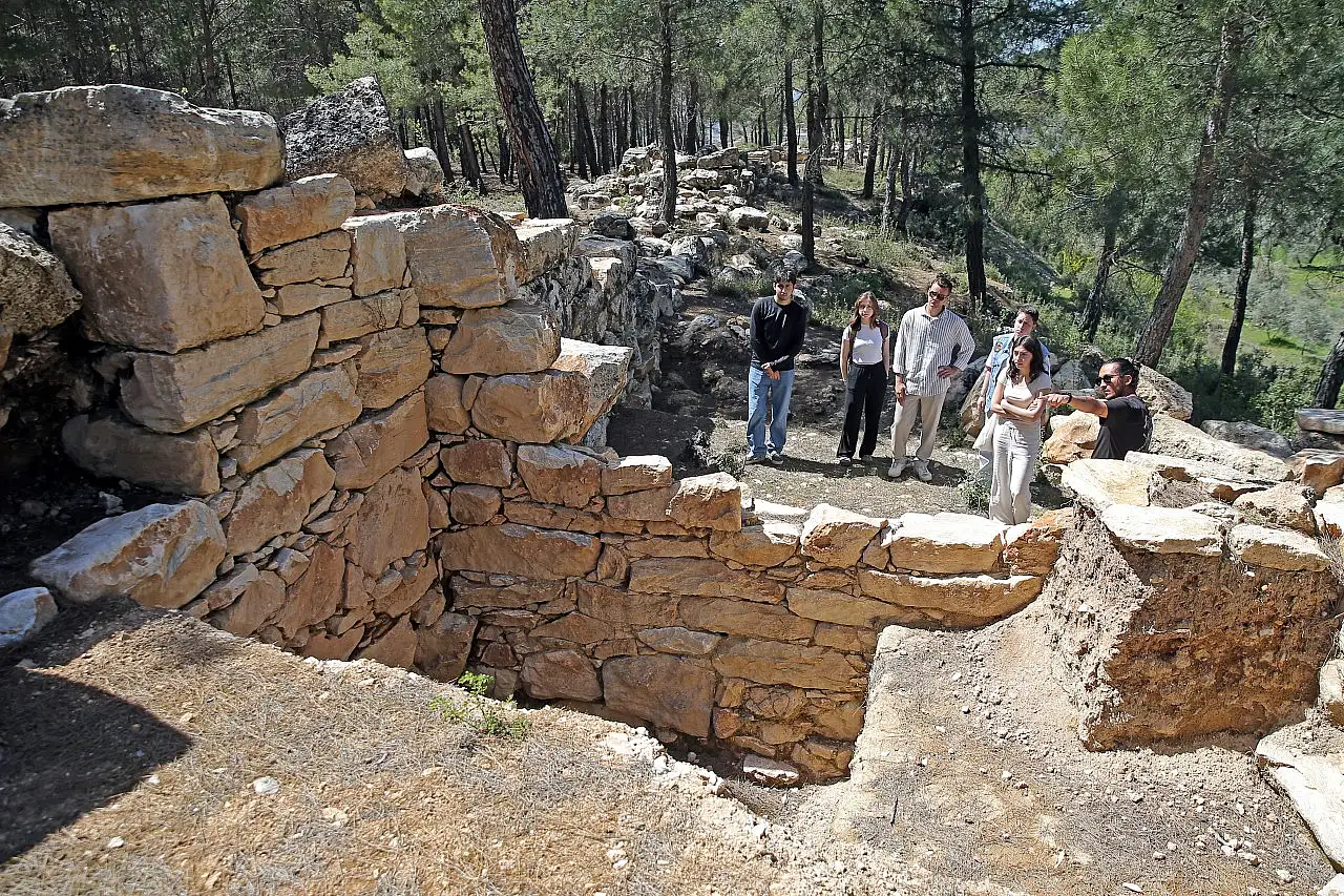 Hyllarima Antik Kenti'ndeki surlar kazılarla gün yüzüne çıkarılacak