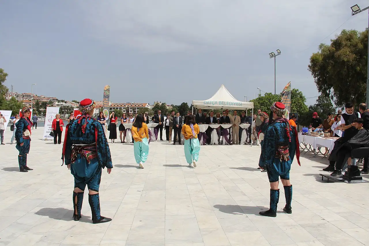 Datça'da Mesleki Eğitim Fuarı düzenlendi