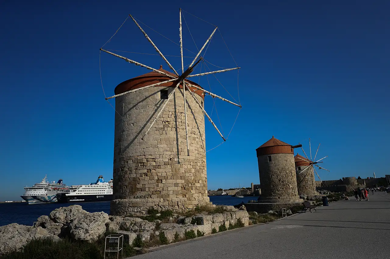 Rodos'taki Osmanlı mirası zamana direniyor