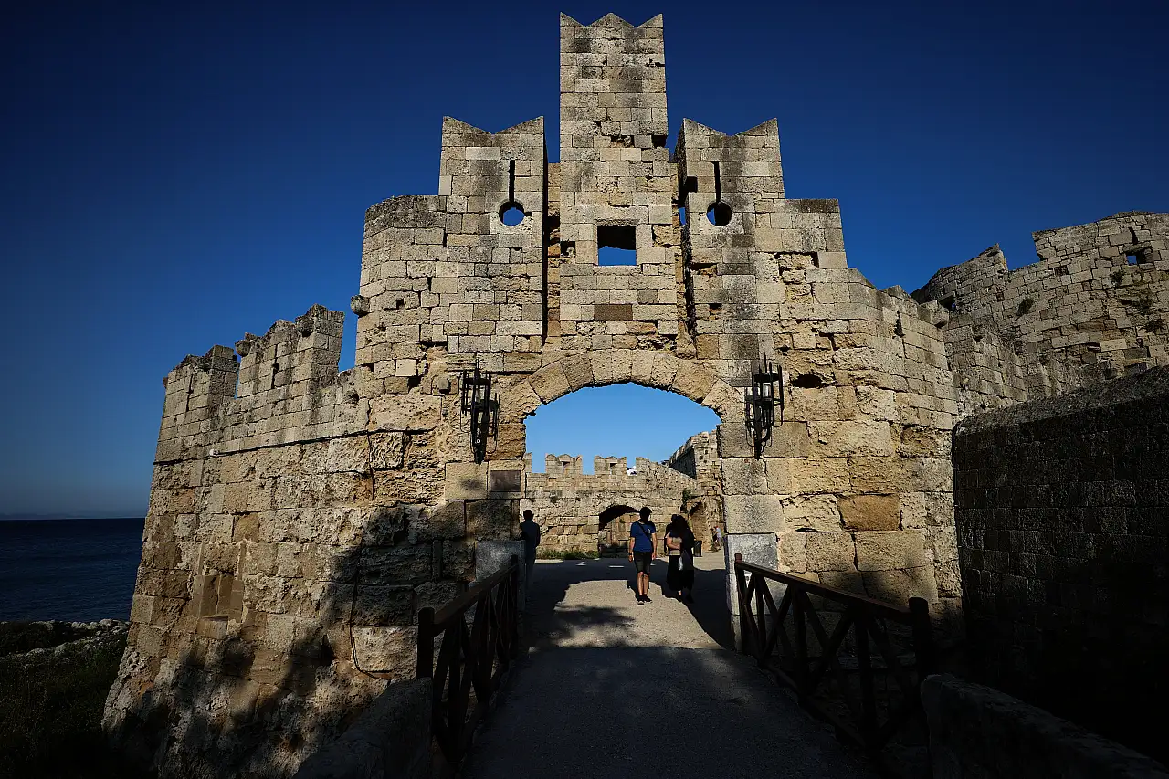 Rodos'taki Osmanlı mirası zamana direniyor