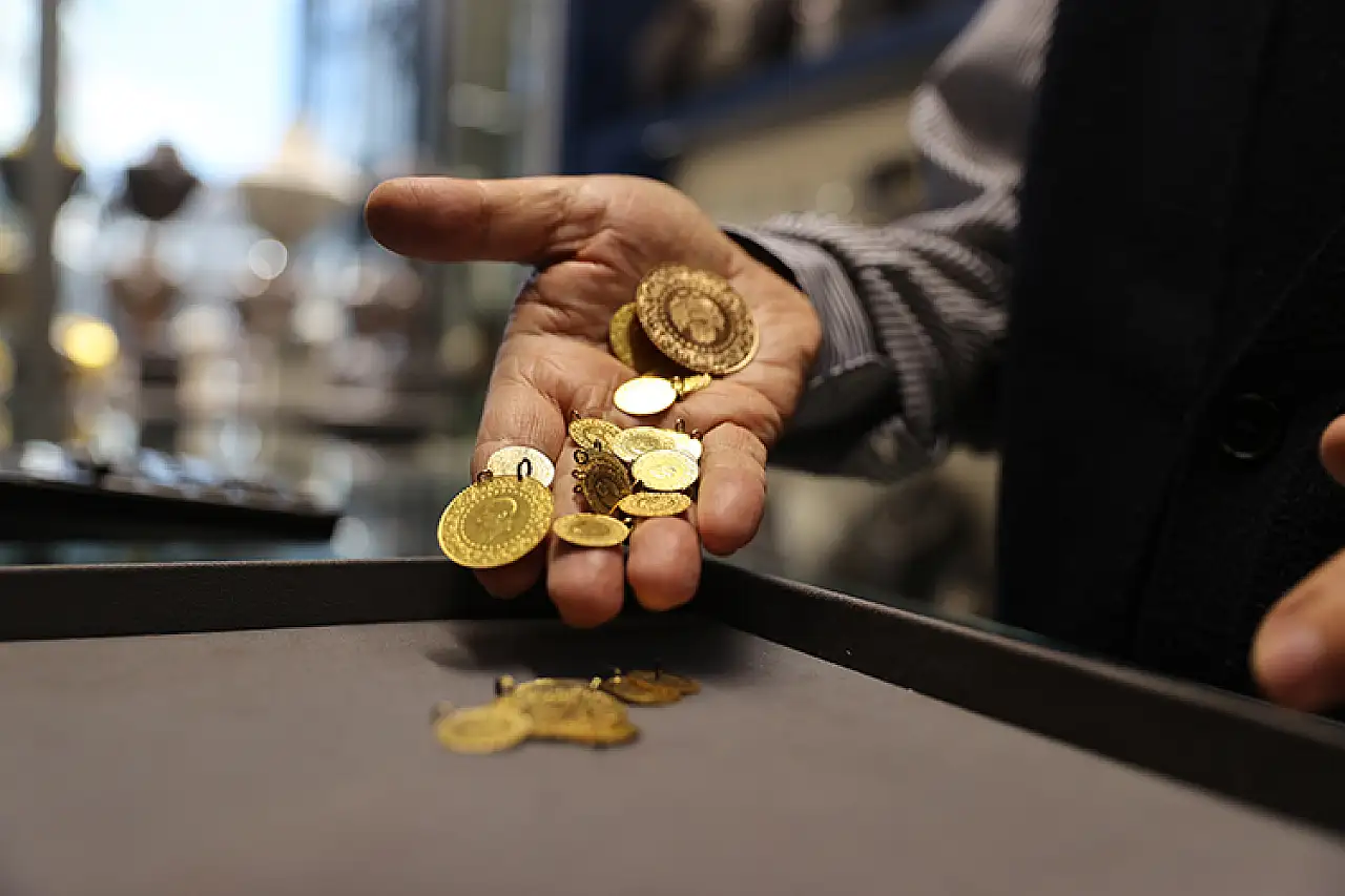 Tüketiciler Birliğinden 'ziynet eşyasını tanıdığınız kuyumcudan alın' uyarısı