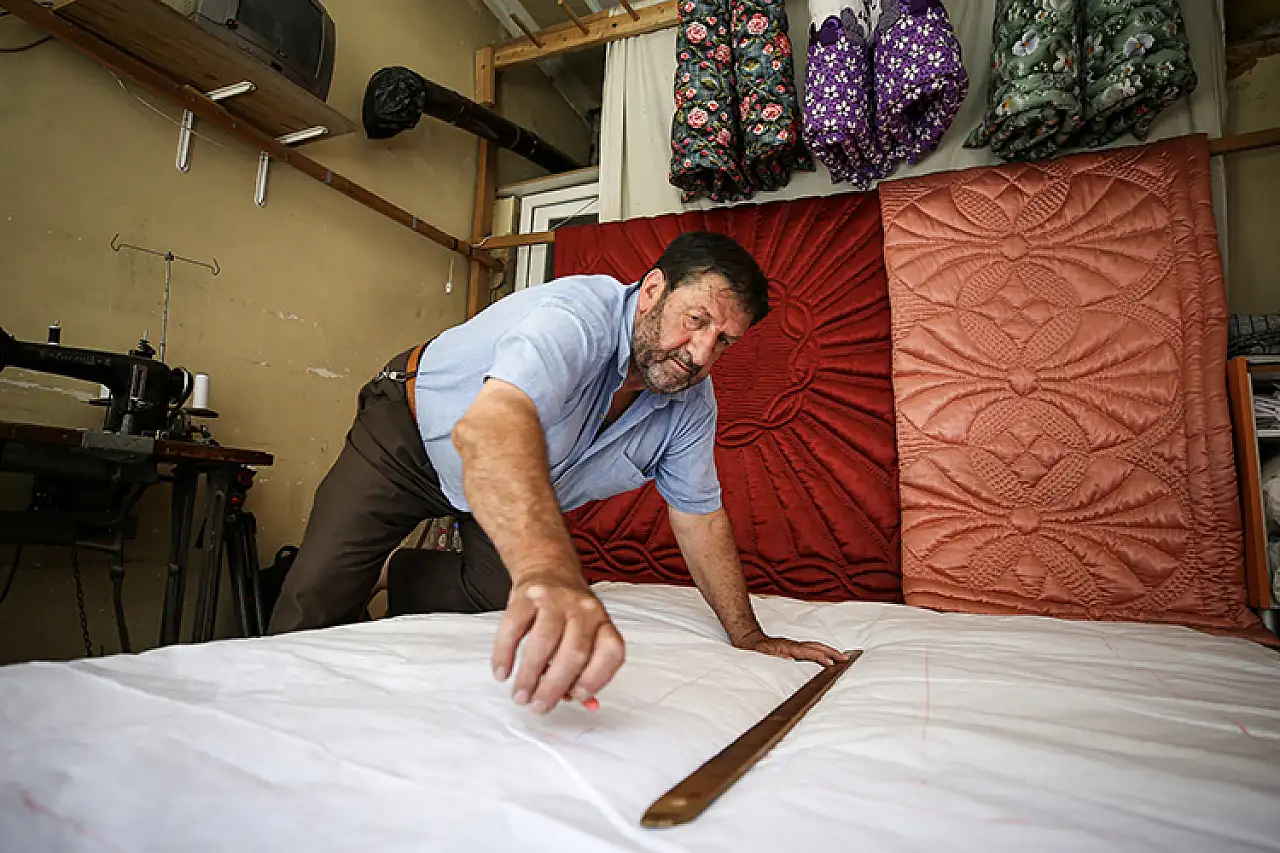 Son yorgancı, son yorgan: 72 yaşındaki yorgan ustası yetiştirecek çırak bulamıyor