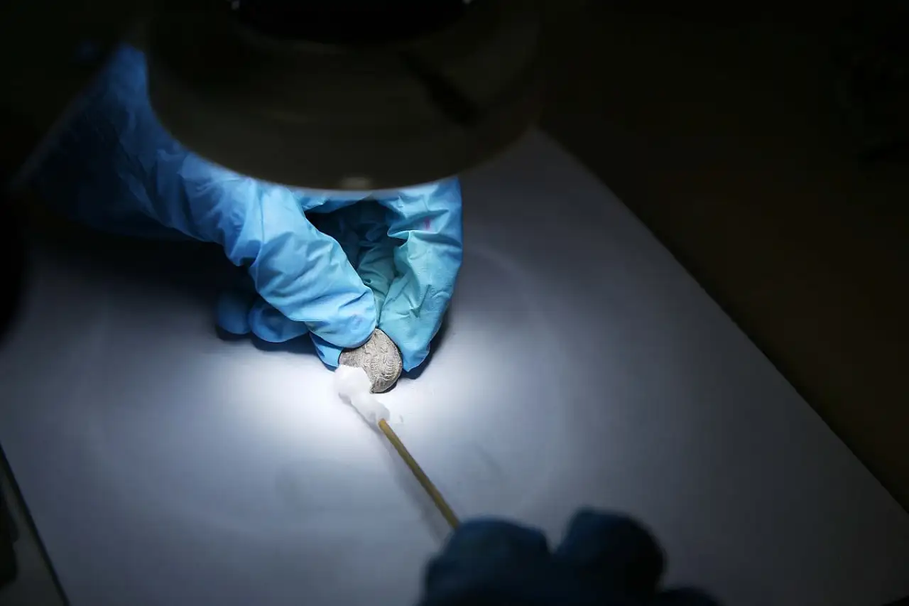 Herakleia Antik Kenti'ndeki kilisede yürütülen kazılarda Bizans mezarları ortaya çıkarıldı