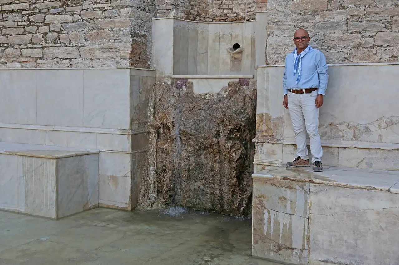 Muğla'da 'Gladyatörler kenti' Stratonikeia'nın Roma hamamında 1900 yıl sonra su aktı