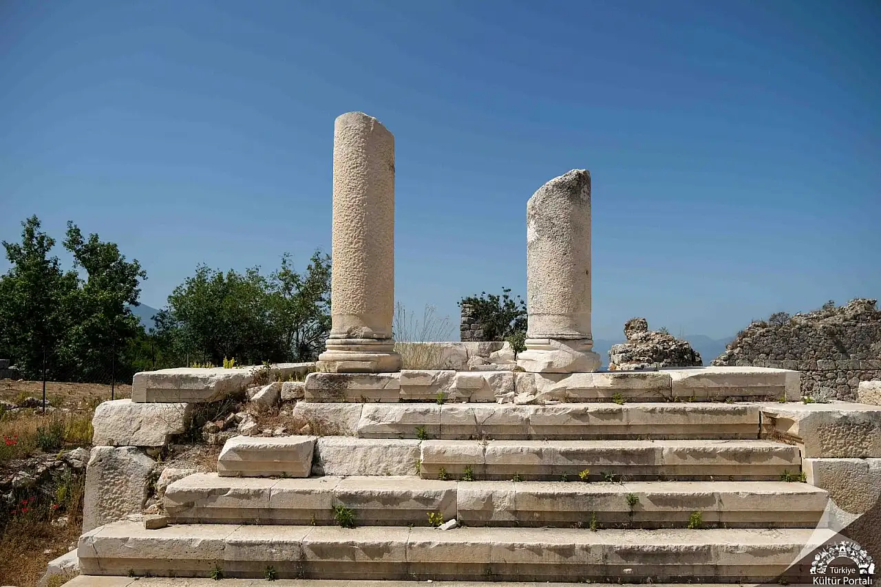 Tlos Antik Kenti, Neolitik Dönemden Osmanlı'ya Uzanan Tarihiyle Öne Çıkıyor