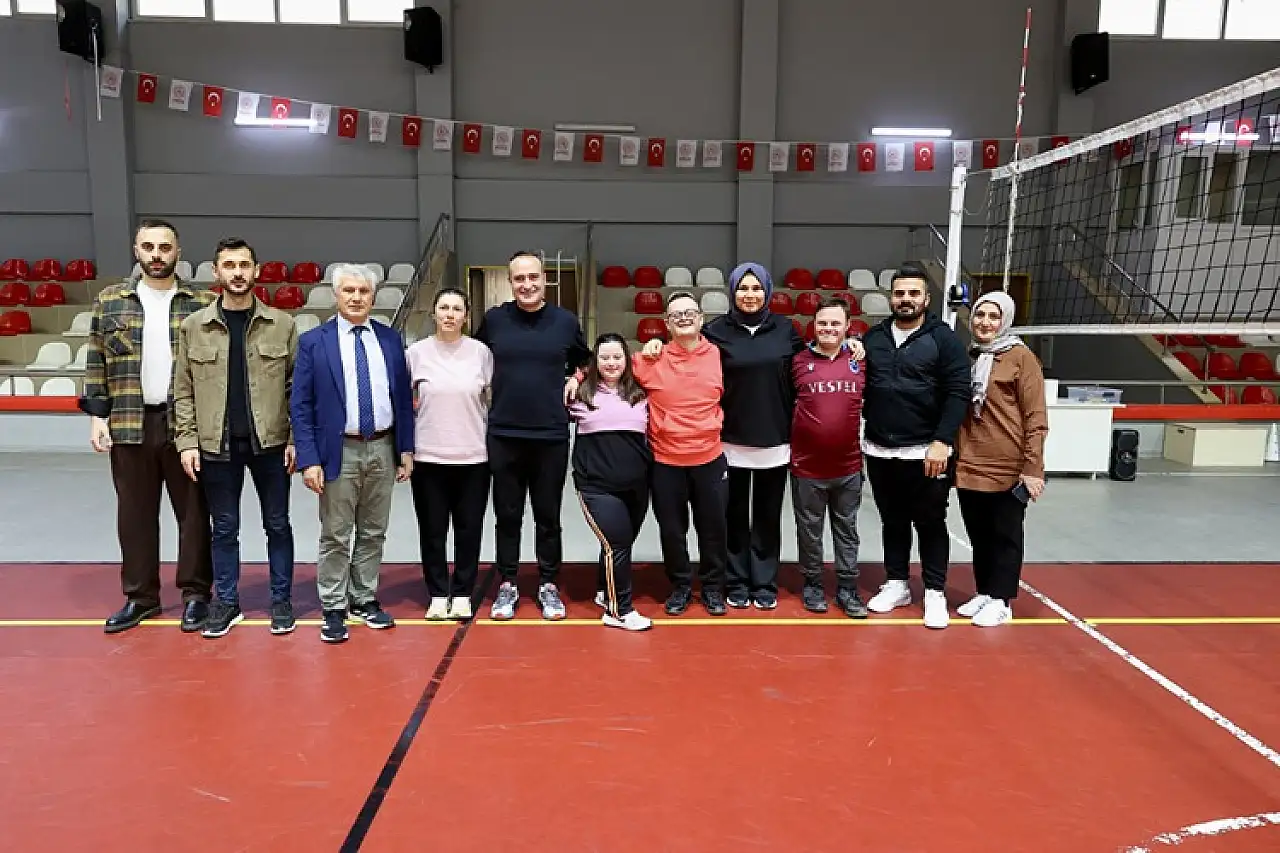 Down sendromlu Emre'nin ikinci evi spor salonu oldu