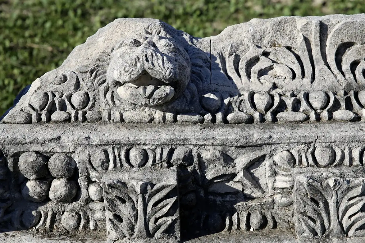 Letoon Kutsal Alanı'ndaki kazılar 'Geleceğe Miras Projesi'yle hızlanacak