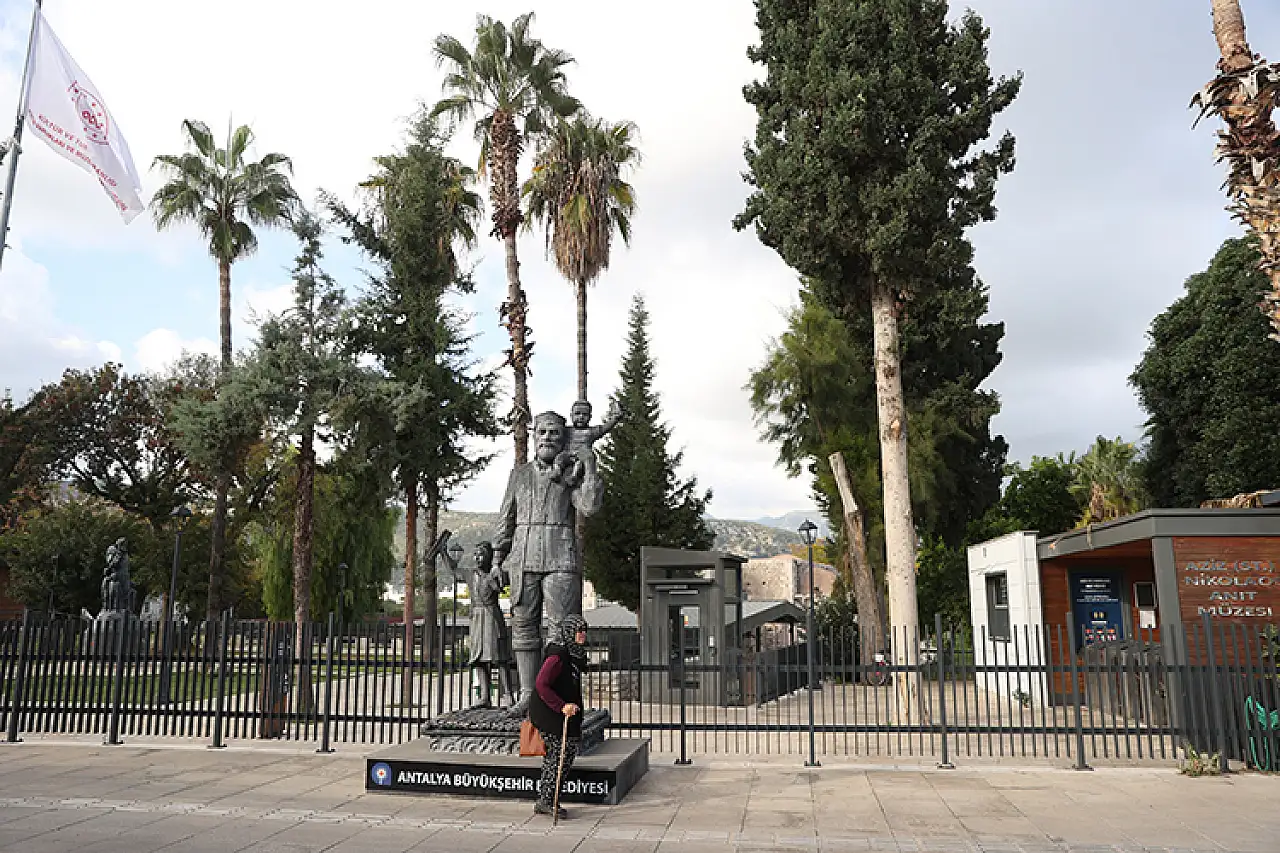 'Sakin şehir' Demre doğal ve tarihi güzellikleri bir arada görme şansı sunuyor