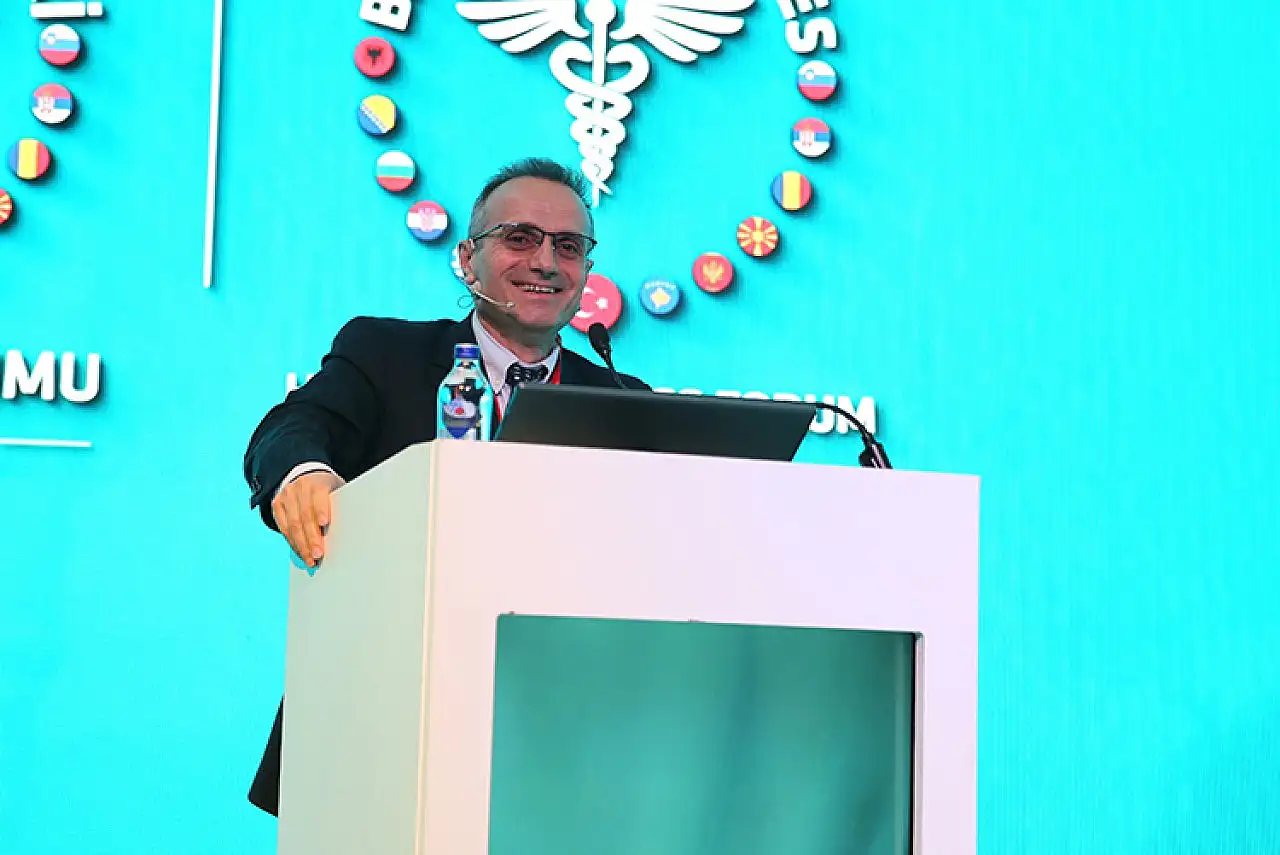 Türk ilaç sanayi sektörü kutu bazında ülkede kullanılan ilaçların yüzde 90'ını üretiyor