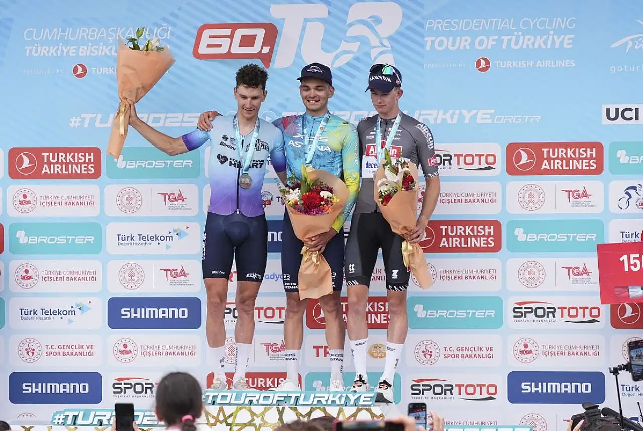 60. Cumhurbaşkanlığı Türkiye Bisiklet Turu'nda 3. etabın galibi Lev Gonov oldu