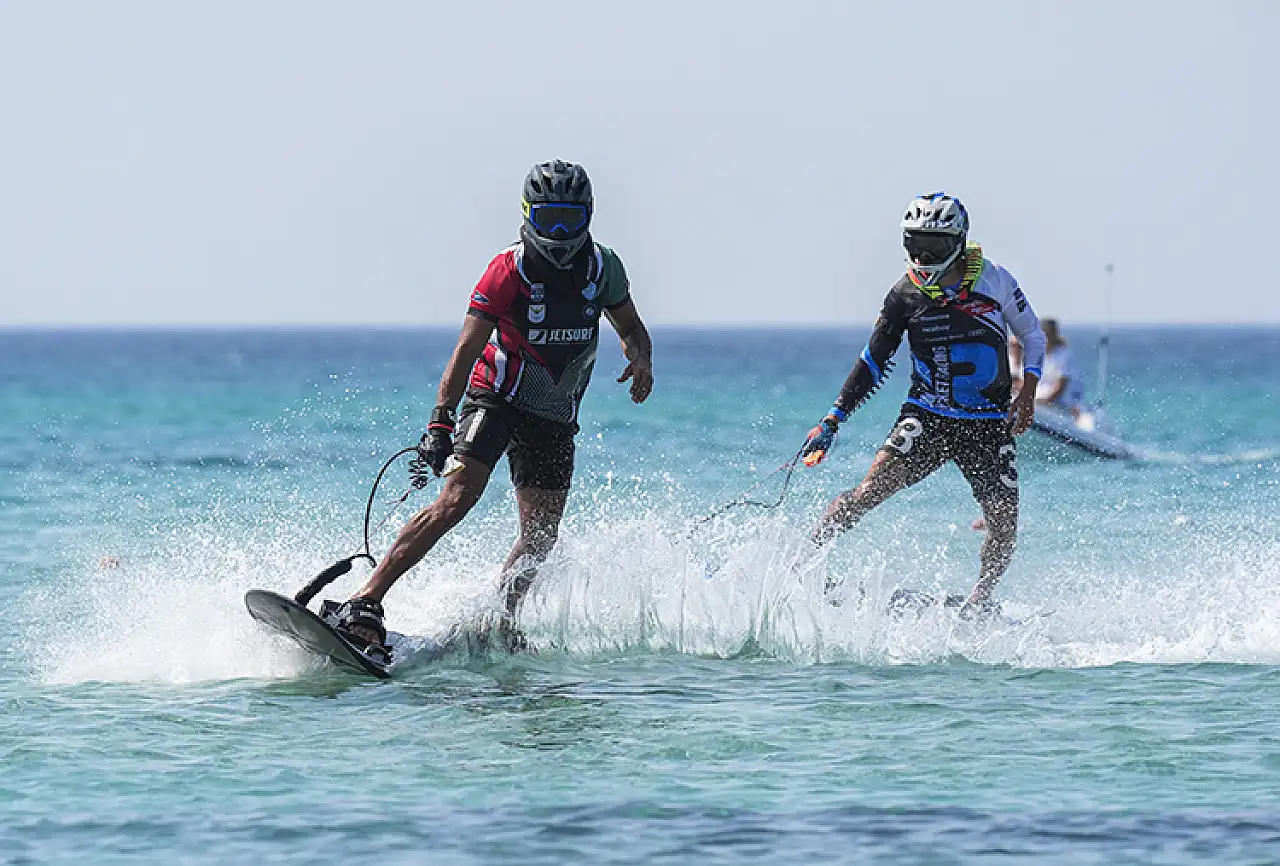 Dünya Motosurf Şampiyonası, Çeşme'de başladı
