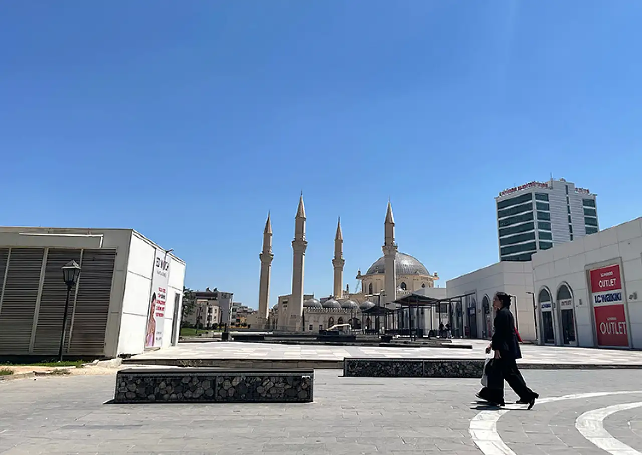 Birçok ilde hava sıcaklığı 40 dereceyi aştı