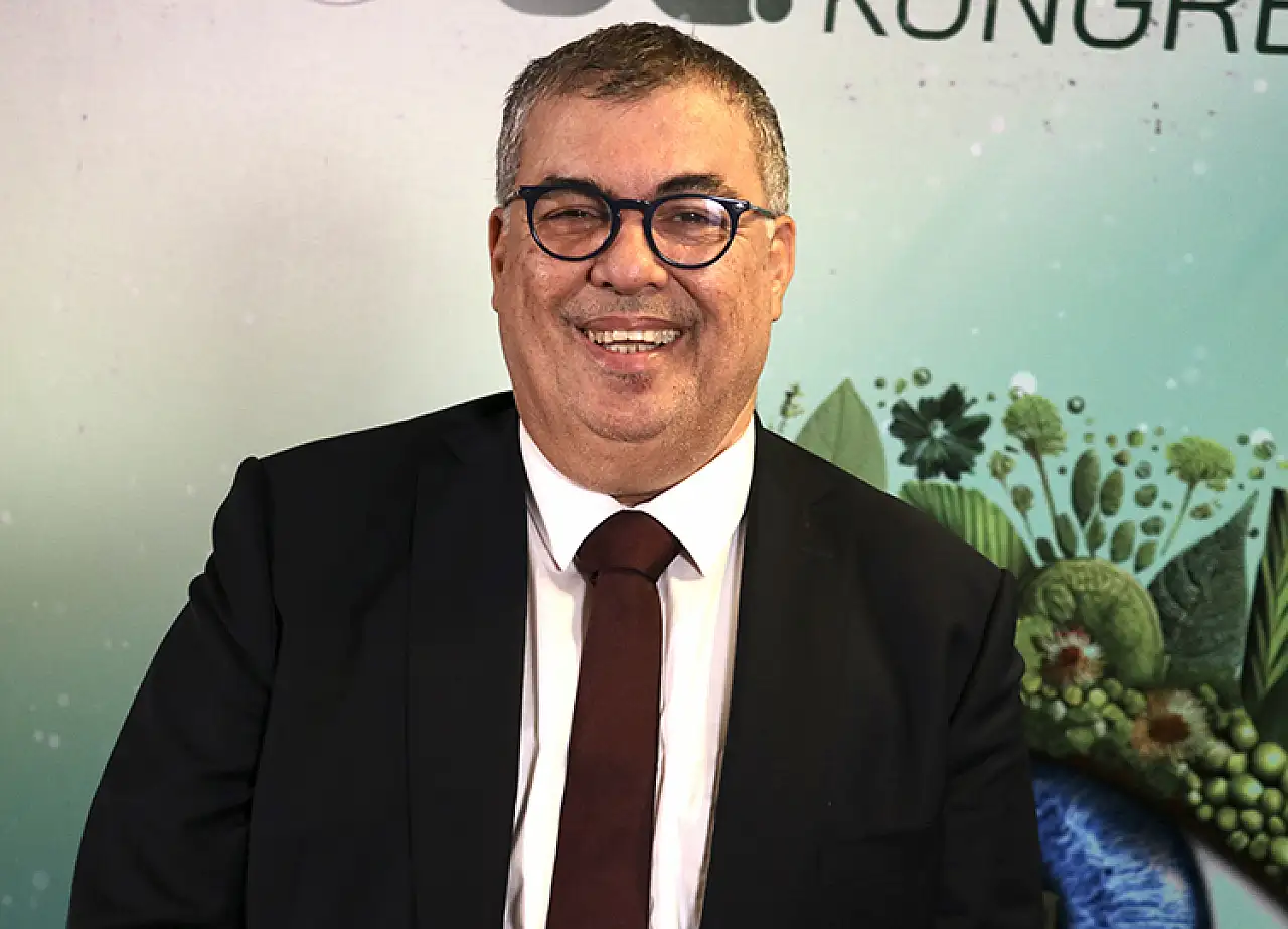 Göz tansiyonunda erken teşhis kalıcı körlüğün önüne geçiyor