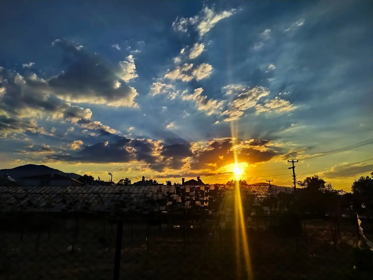 Fethiyeliler Dikkat! 6 Aralık'ta Kuvvetli Sağanak Geliyor