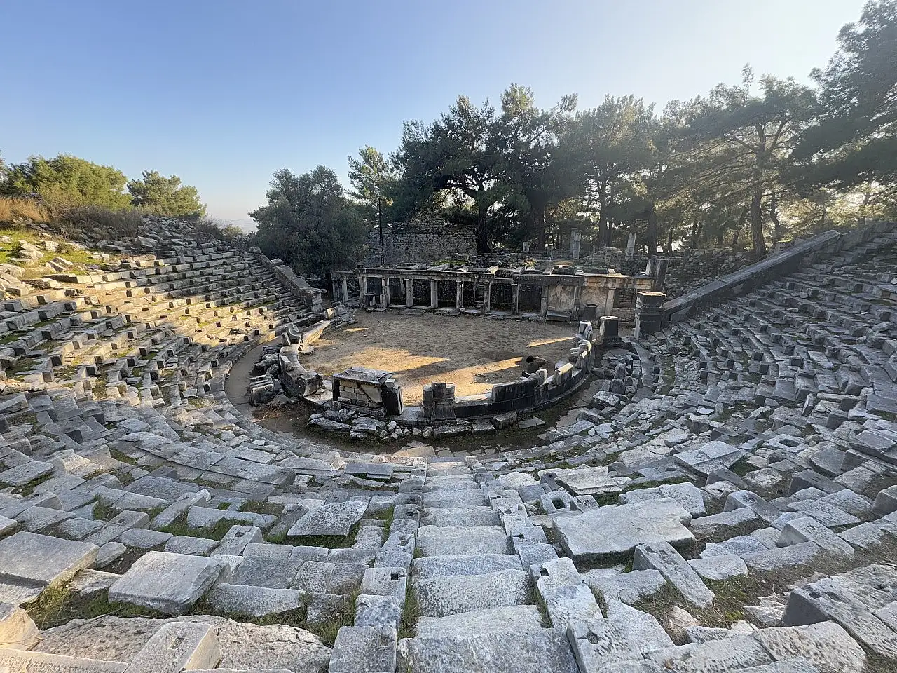Didim kış aylarında da gezginlerin uğrak noktası oluyor