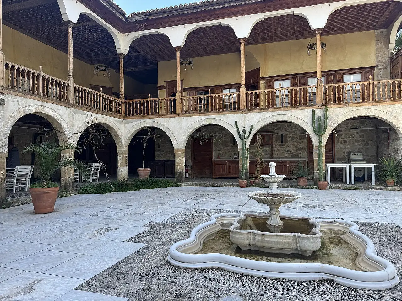 Tarihi rotaları ve mavi koylarıyla Datça dört mevsim keşfedilmeyi bekliyor