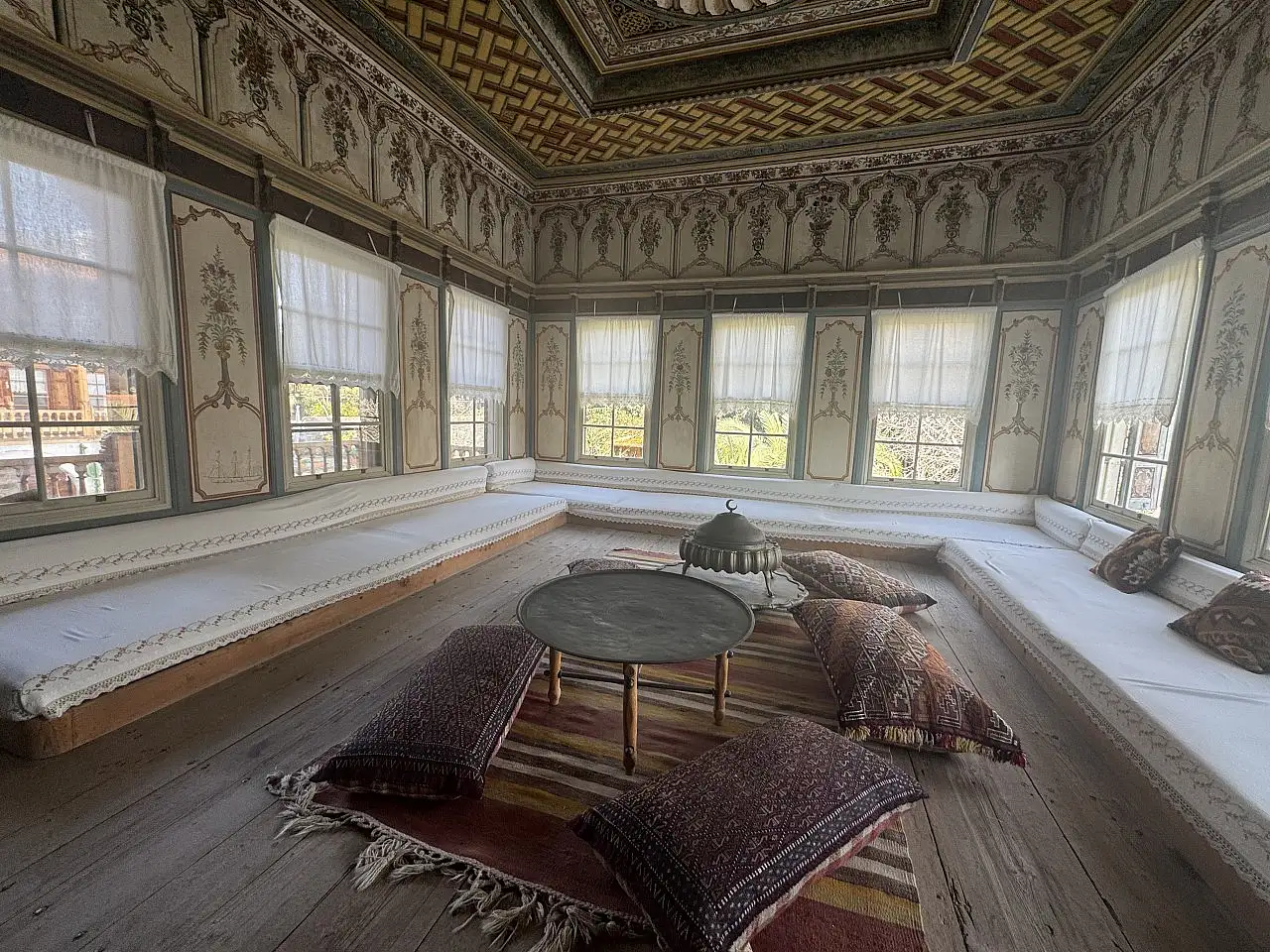 Tarihi rotaları ve mavi koylarıyla Datça dört mevsim keşfedilmeyi bekliyor