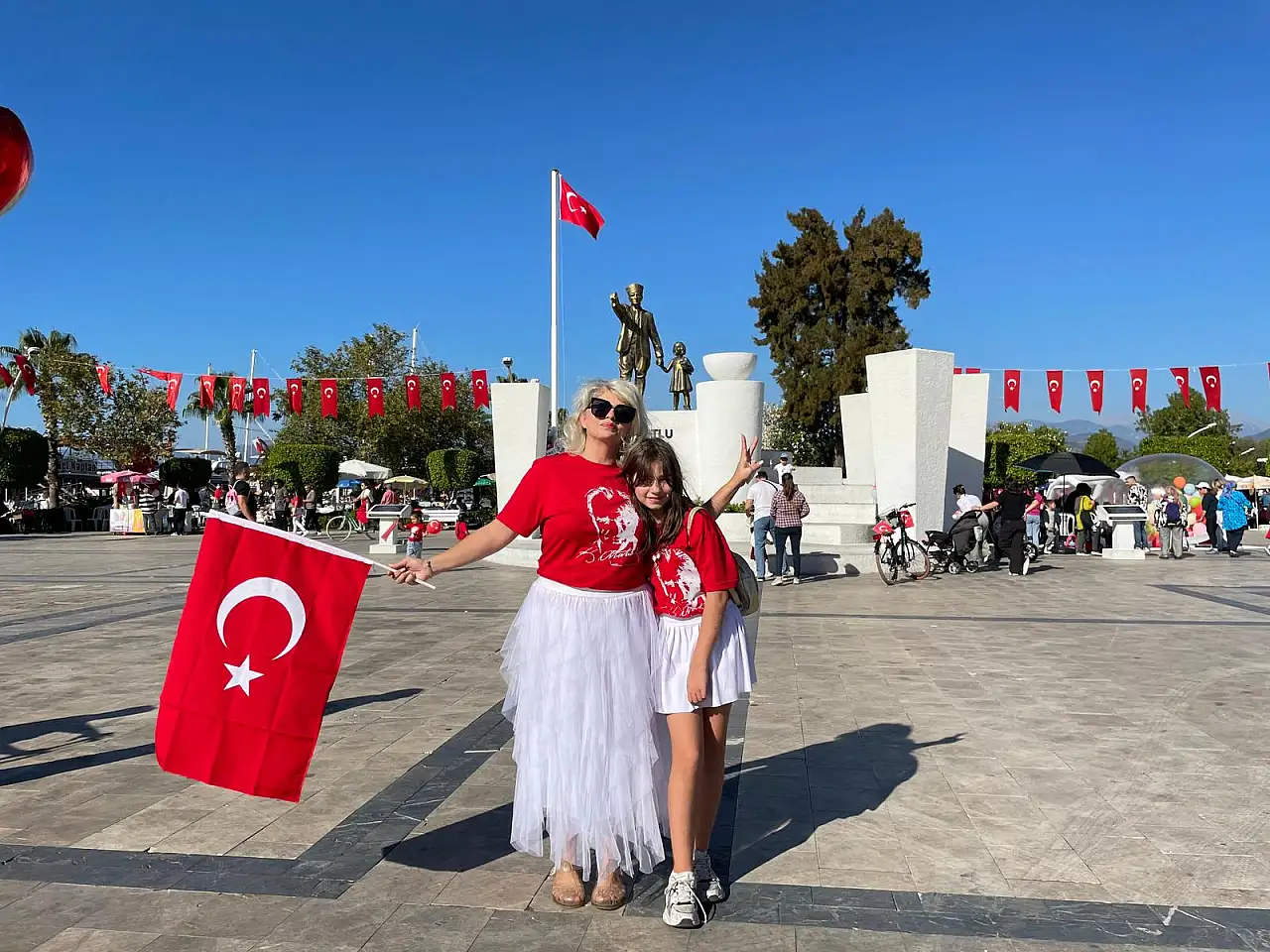 Fethiye'de 29 Ekim Heyecanı: 'Cumhuriyet bizim için özgürlük demek'