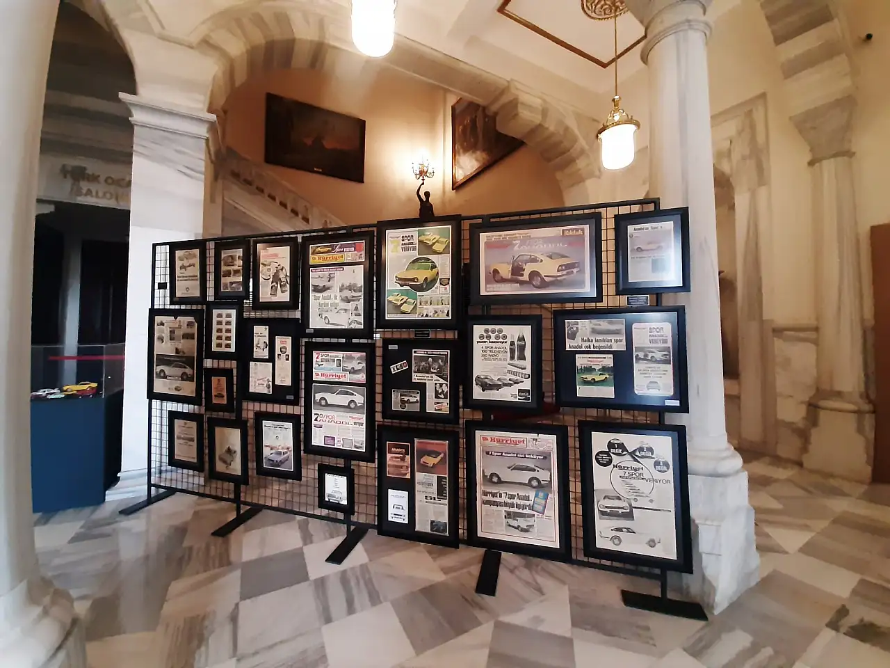 Anadol araçlarının sergilendiği 'Anadol'un Doğuşu Sergisi' ziyarete açıldı