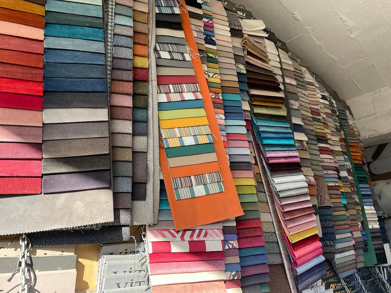 Fethiye'de tamirat talebi artıyor, ustalar ise çırak arıyor