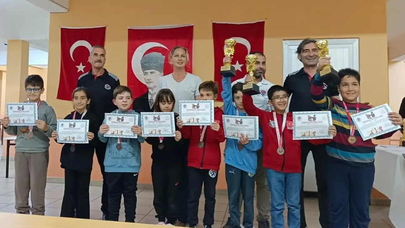 Köyceğiz'de satranç turnuvası