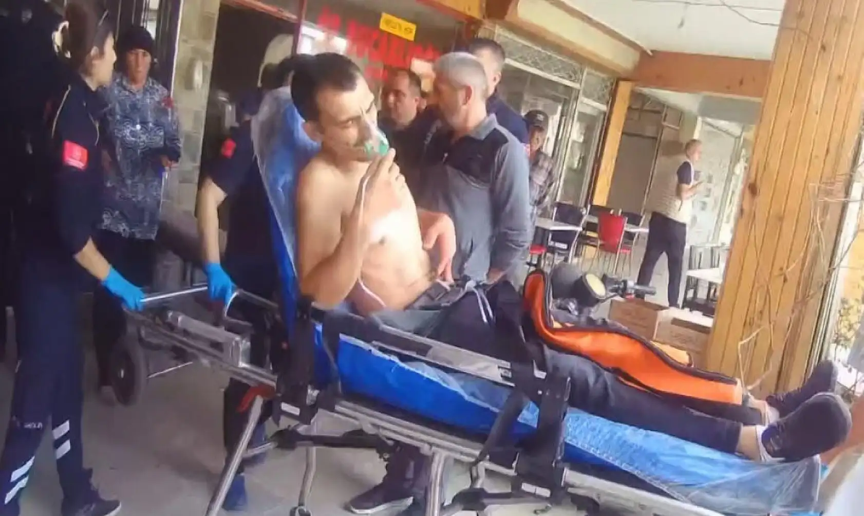 Baba oğul kavgası kanlı bitti