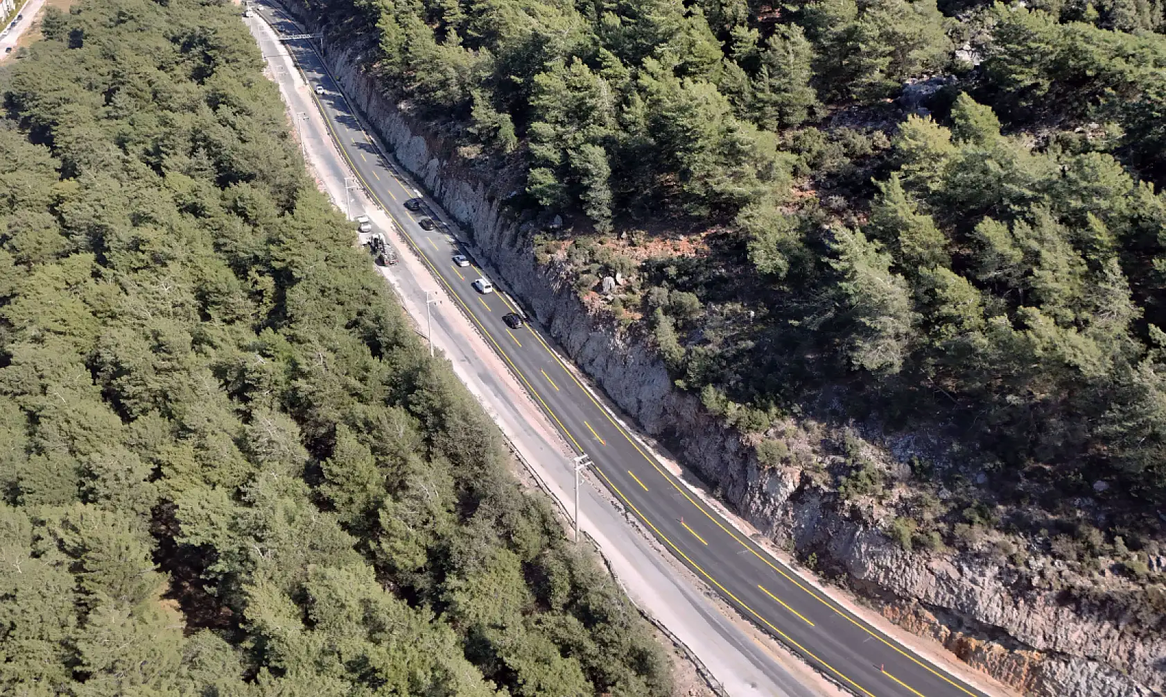 Büyükşehir'in Ölüdeniz'de 328 milyonluk yatırımı tüm hızıyla devam ediyor