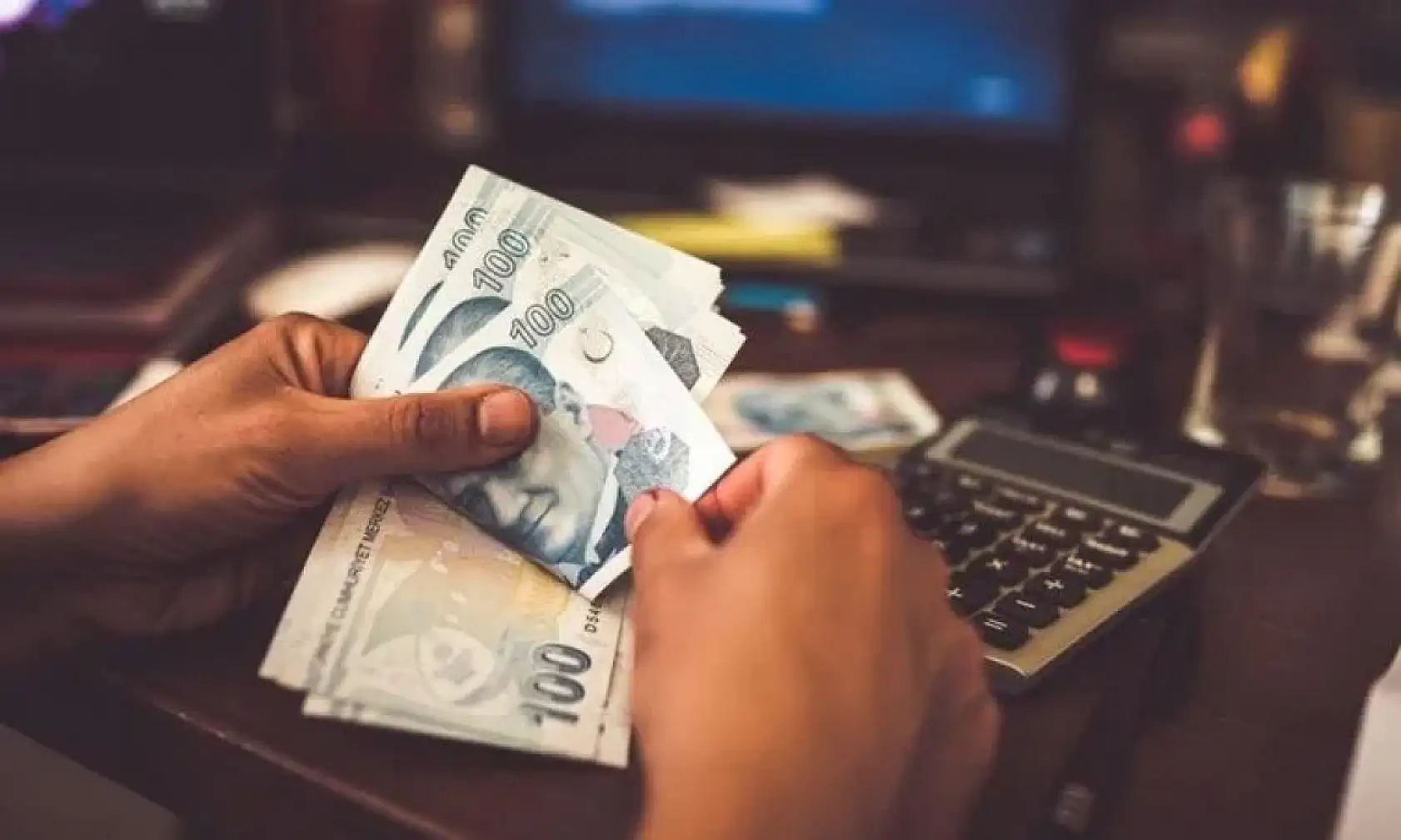 Bakan Işıkhan Emekliye Müjdeyi Açıkladı: Emekli destek paketinde neler var?