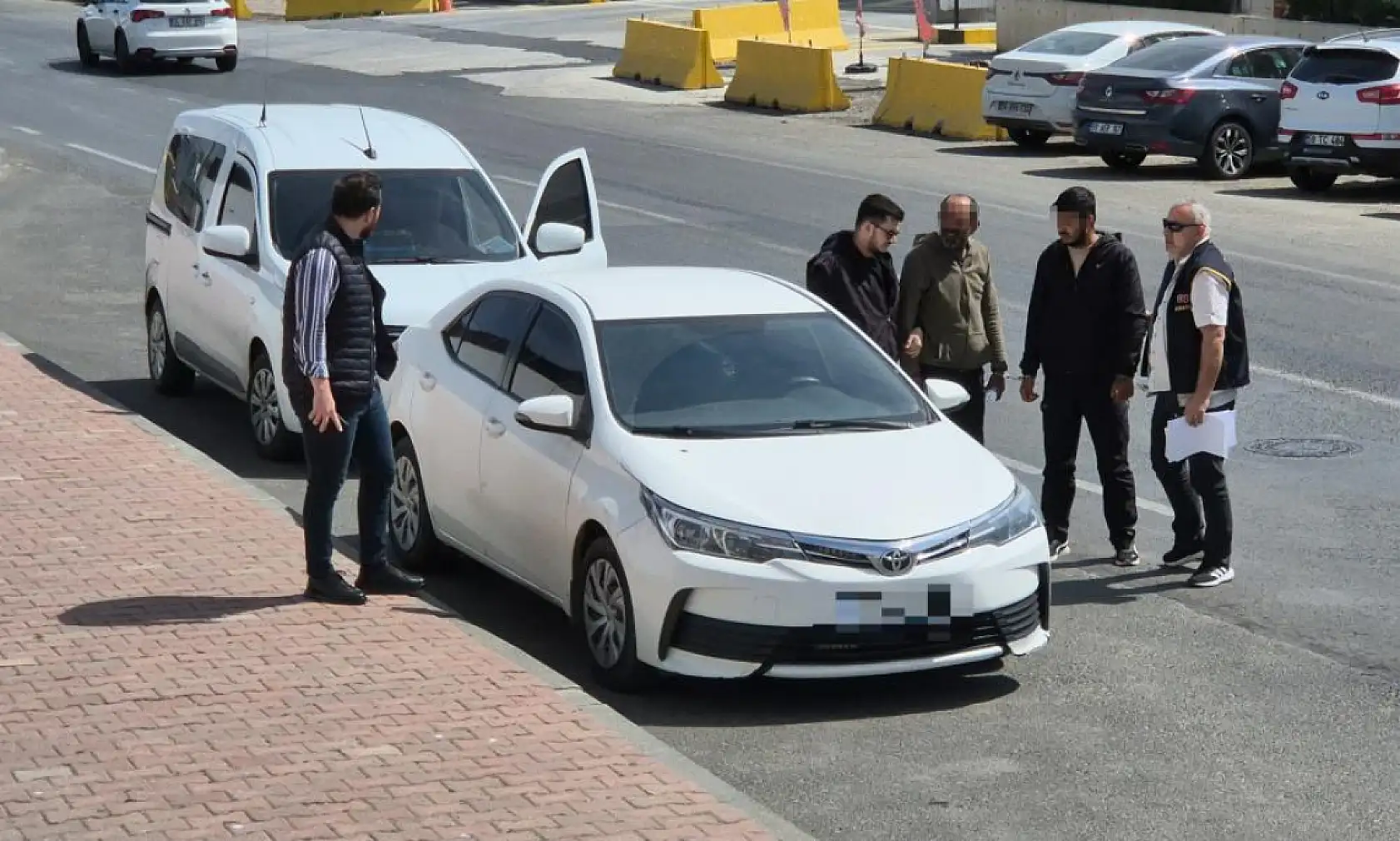 Kan donduran olay: Boğazı kesilerek altınları çalındı