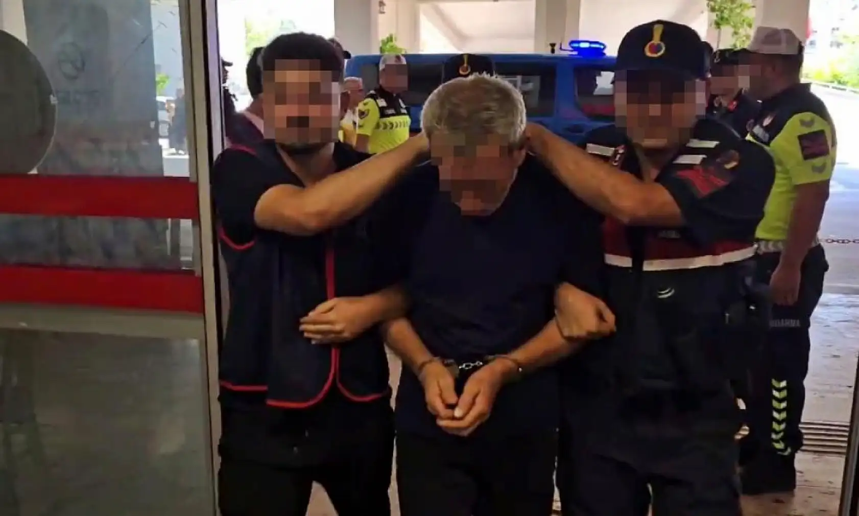 Finike'de Serada 2 Kişinin Ölümüne Neden Olan Zanlı Yakalandı