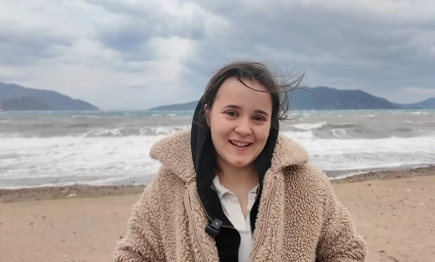 Marmaris'te fırtına etkisini göstermeye devam ediyor