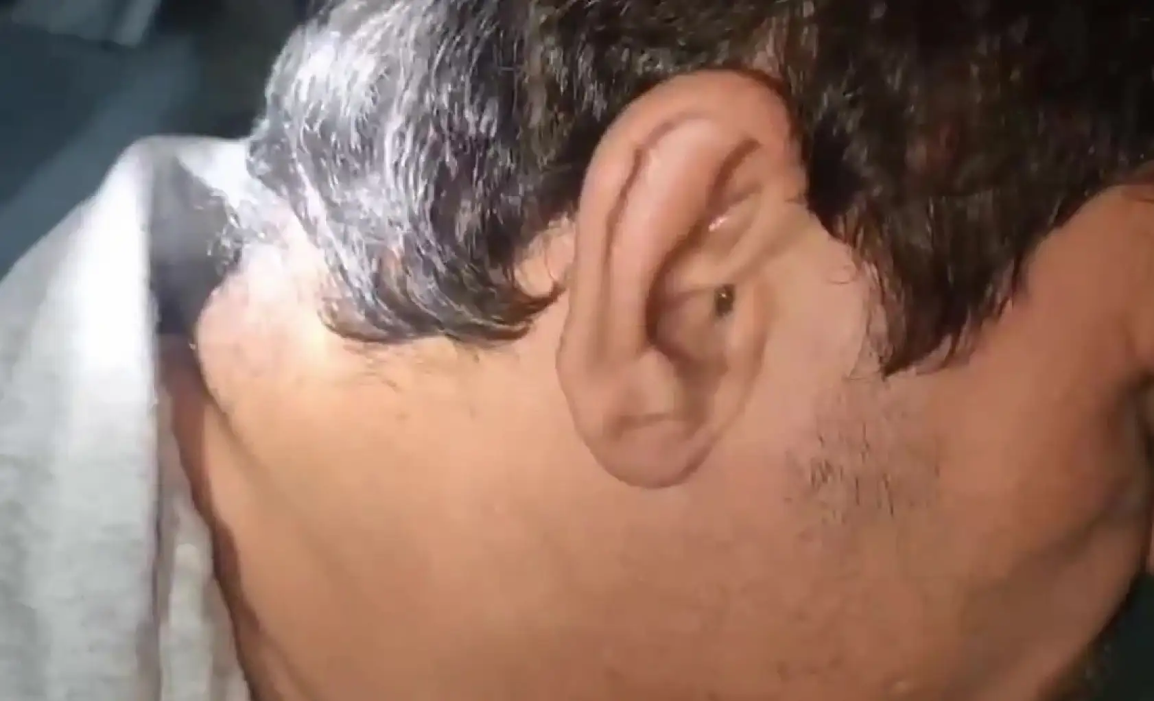 Ehliyet sınavında kurdukları düzenek 'pes' dedirtti