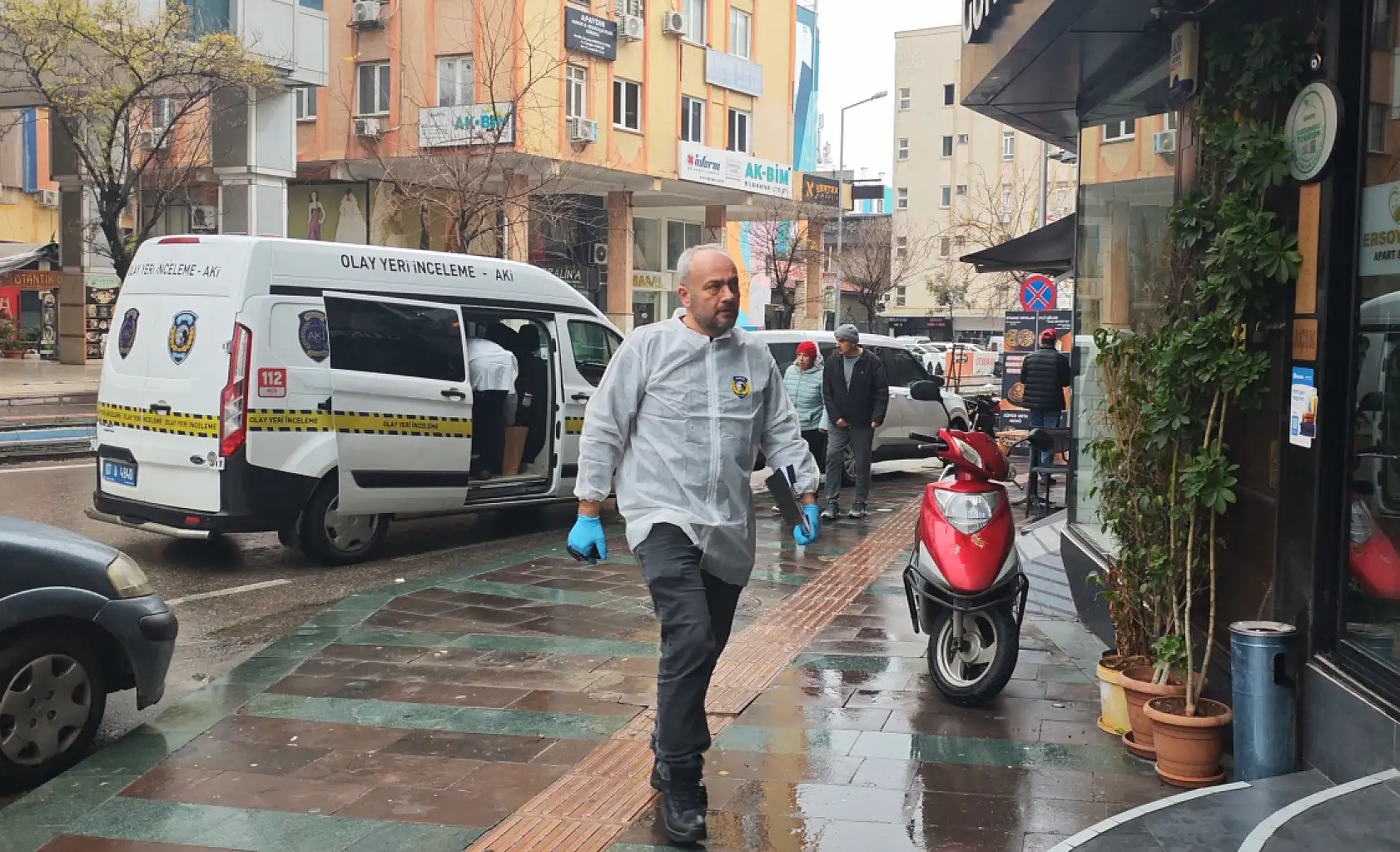 Dün giriş yaptığı apart otel odasında ölü bulundu