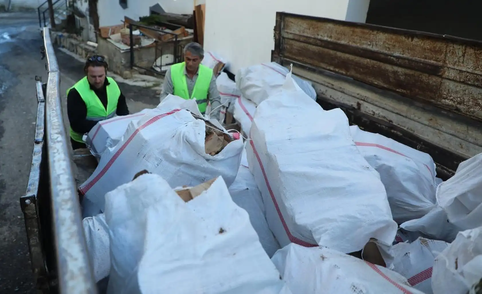 330 Haneye Yakacak Desteği