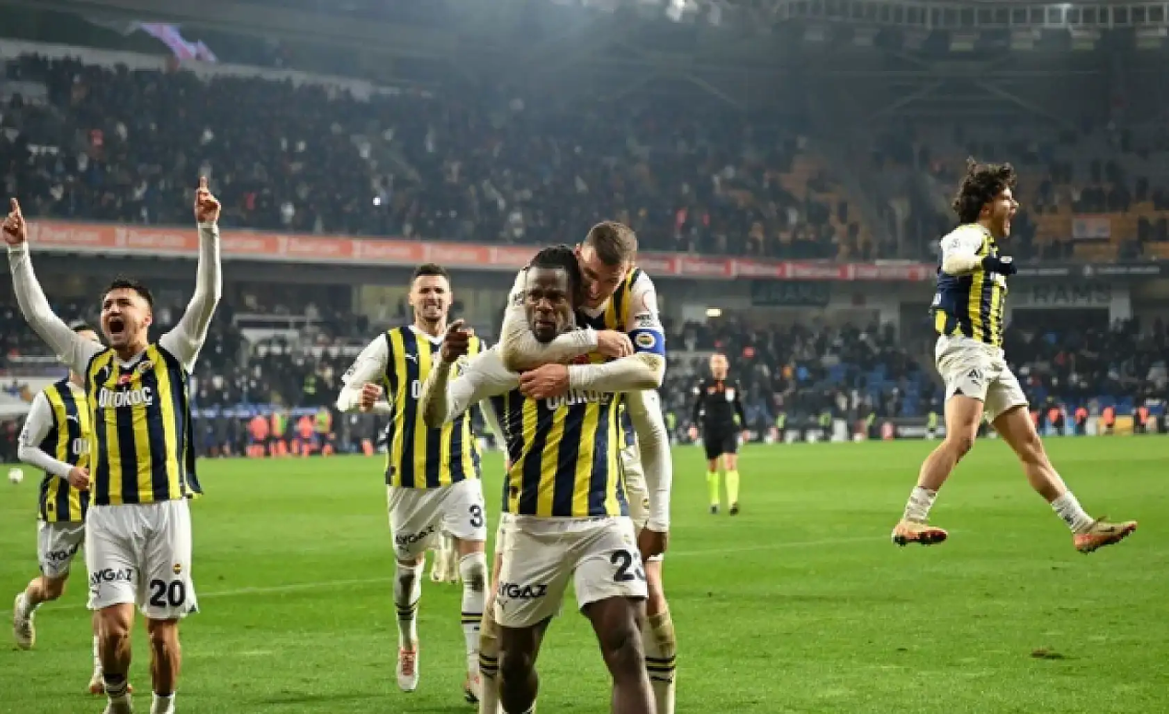 Fenerbahçe-MKE Ankaragücü maçı ne zaman, saat kaçta ve hangi kanalda canlı yayınlanacak? İlk 11'ler belli oldu