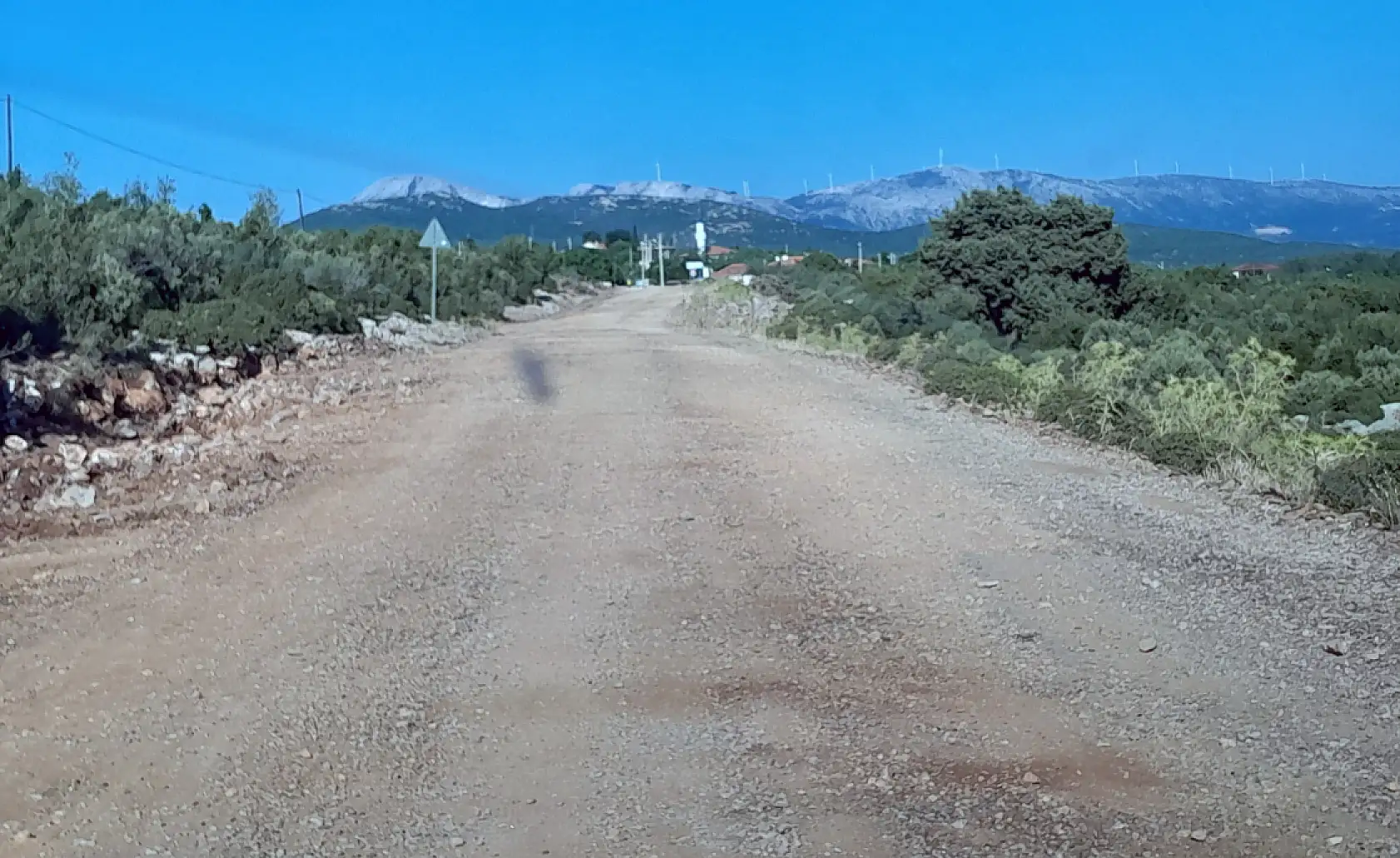 Kozağaç yol ayrımı İkizce arası asfaltı yenileniyor