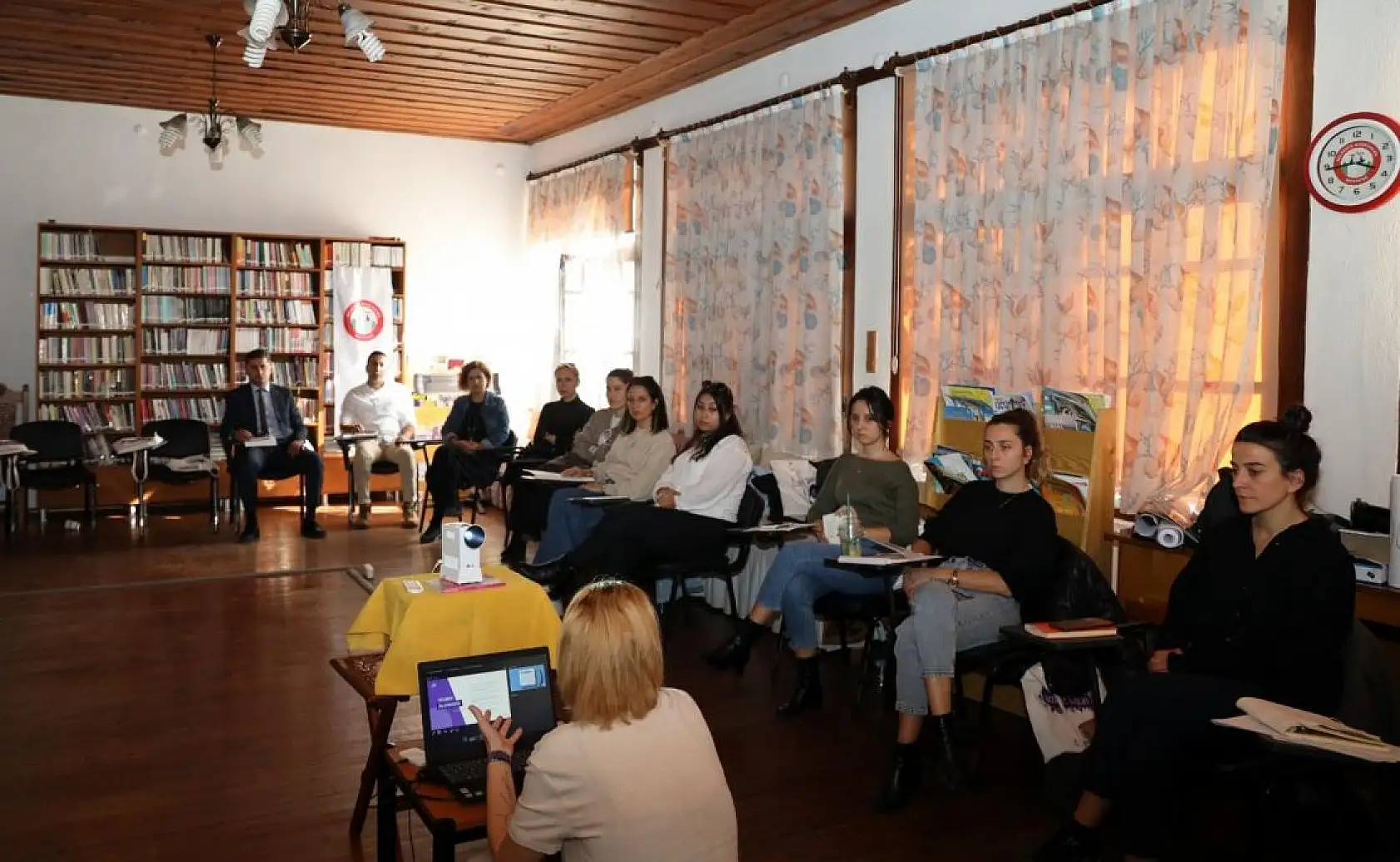 Belediye'den Personeline İstismara Karşı Önlem Eğitimi