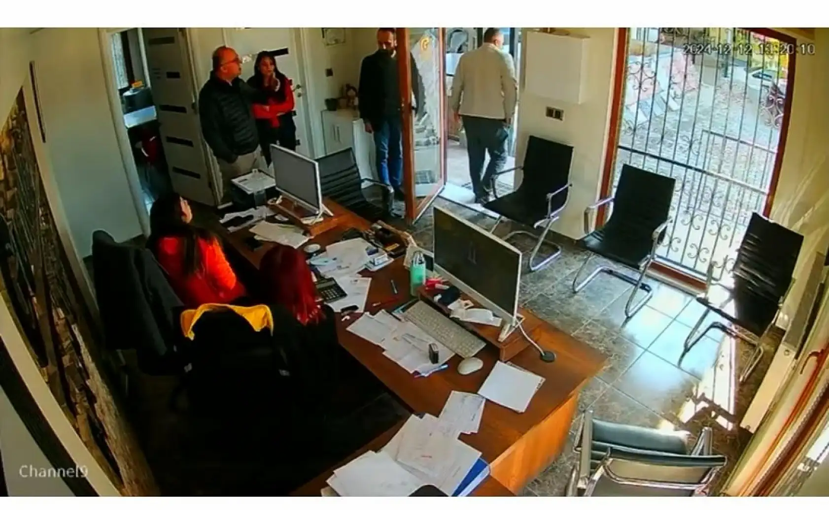 İş yerinde silahlı saldırıya uğrayan iş adamı hayatını kaybetti