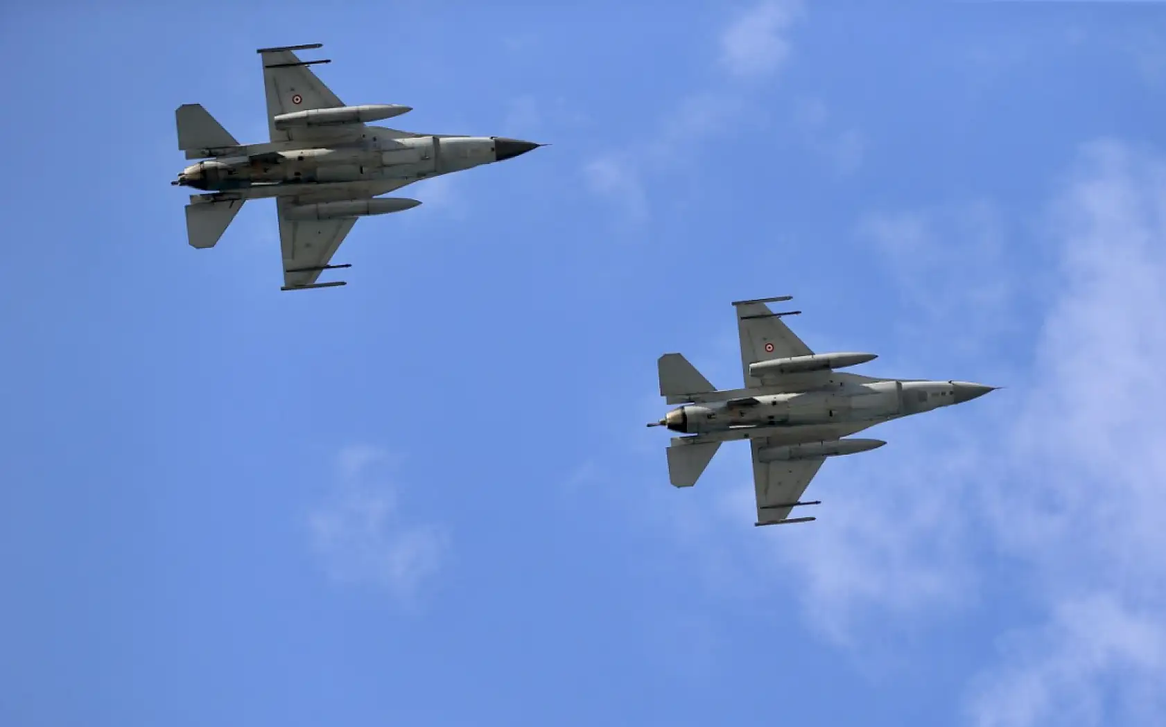 Fethiye'de muharip uçak F-16'ların geçiş provası yapıldı