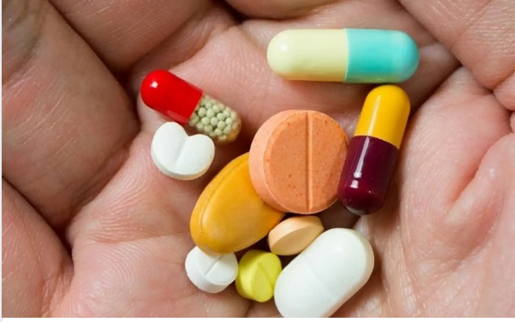 Kış aylarında bağışıklığımızı nasıl güçlendirebiliriz? Fethiye'de Eczacı Helvacıoğlu açıkladı