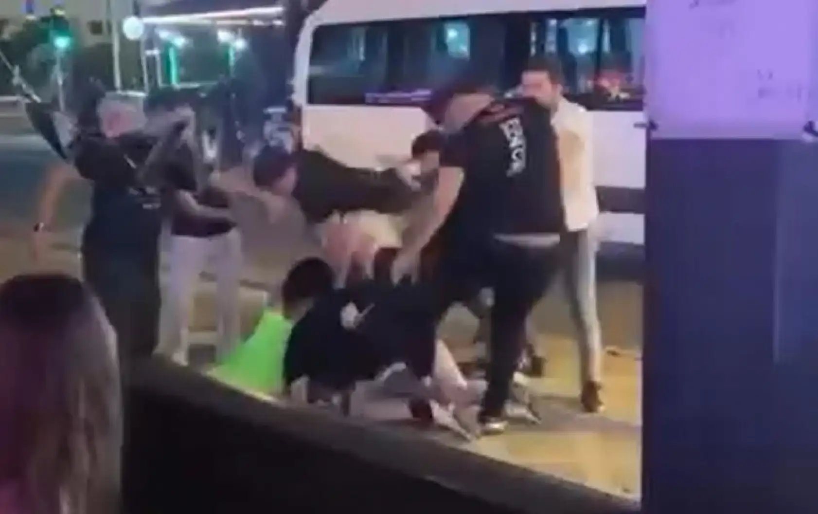 Marmaris'te Eğlence Mekanında Kavga: Kadın Turistleri Darp Eden Çalışanlar Gözaltında