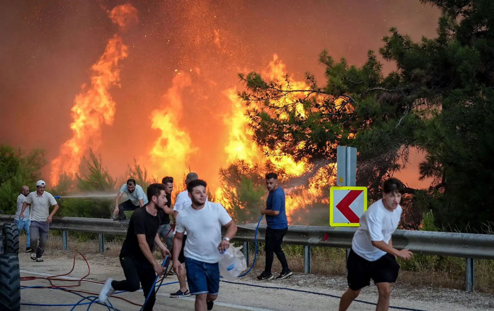 Türkiye Yangınlarla Mücadelede Kurumsal Gücünü Ortaya Koydu