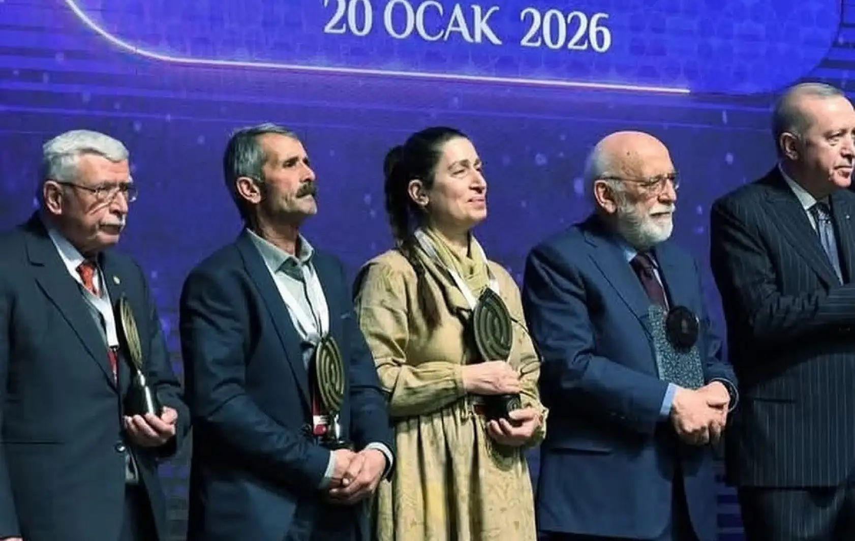 Kaşlı Üç Telli Cura Ustası Osman Kırca'ya 'Yaşayan İnsan Hazinesi' Onuru